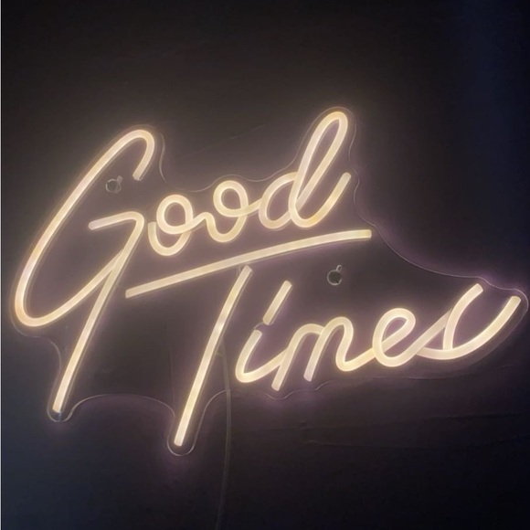 Meet your Posher, Cathy - Picture 1 of 1